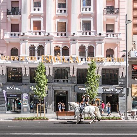 Hostal Santillan Hotel Madrid Exterior photo